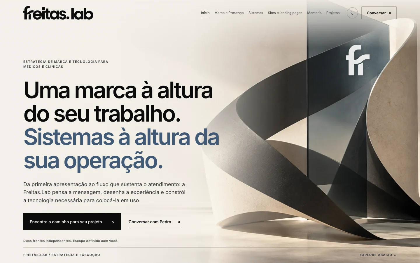Captura da primeira dobra do site da própria Freitas.Lab